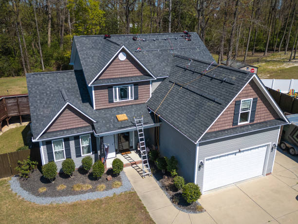 Best Roof Installation  in Mapleton, ND